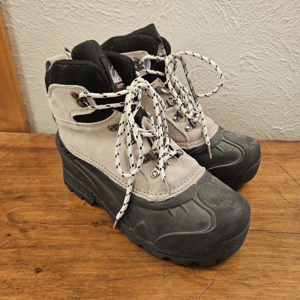 Itasca 3M Thinsulate Beige Winter Ankle Womens Size 8 Boots Color Buff Lace Up
